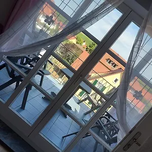 Lila Apartment